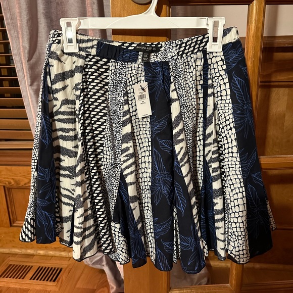 nWT banana Republic factory XS petite pleate skirt - Picture 2 of 5